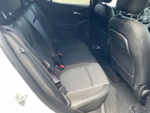 Used 2022 Buick Encore GX Select FWD image 16