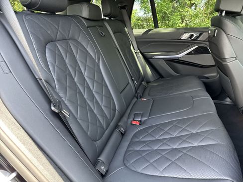 Used 2026 BMW X5 sDrive40i RWD image 19