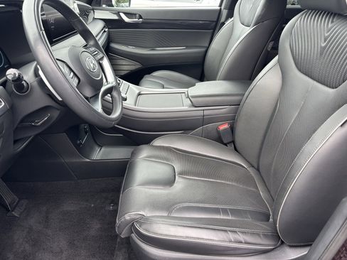 Used 2024 Hyundai Palisade Calligraphy image 15