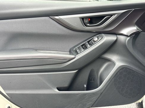 Used 2023 Subaru Crosstrek 2.0i Premium w/ Special Edition image 17