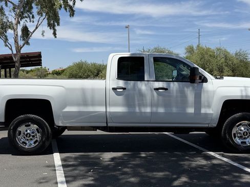 Used 2019 Chevrolet Silverado 2500 W/T w/ WT Convenience Package RWD image 6