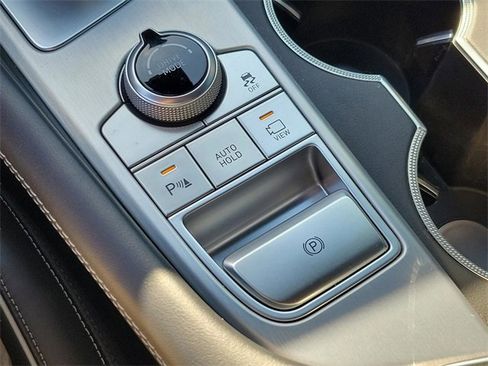 Used 2019 Genesis G70 3.3T Advanced w/ Sport Package image 23