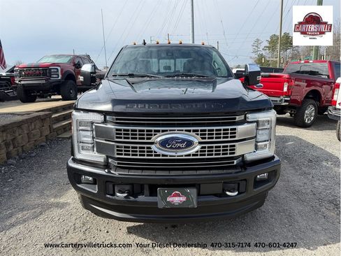 Used 2019 Ford F350 Platinum w/ Platinum Ultimate Package AWD/4WD image 3