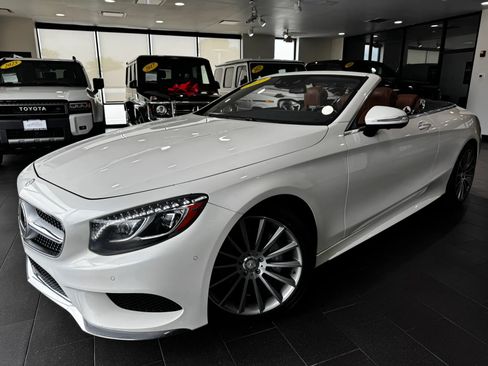 Used 2017 Mercedes-Benz S 550 Cabriolet image 6