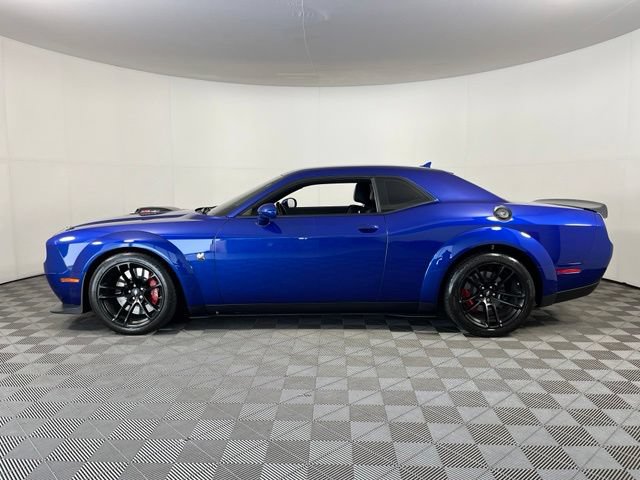 Used 2022 Dodge Challenger R/T Scat Pack RWD image 4