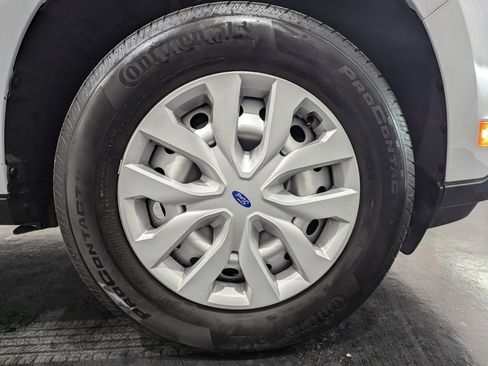 Used 2025 Ford Maverick XL w/ 4K Tow Package image 6