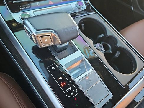 Used 2021 Audi Q7 3.0T Prestige w/ Prestige Package image 22