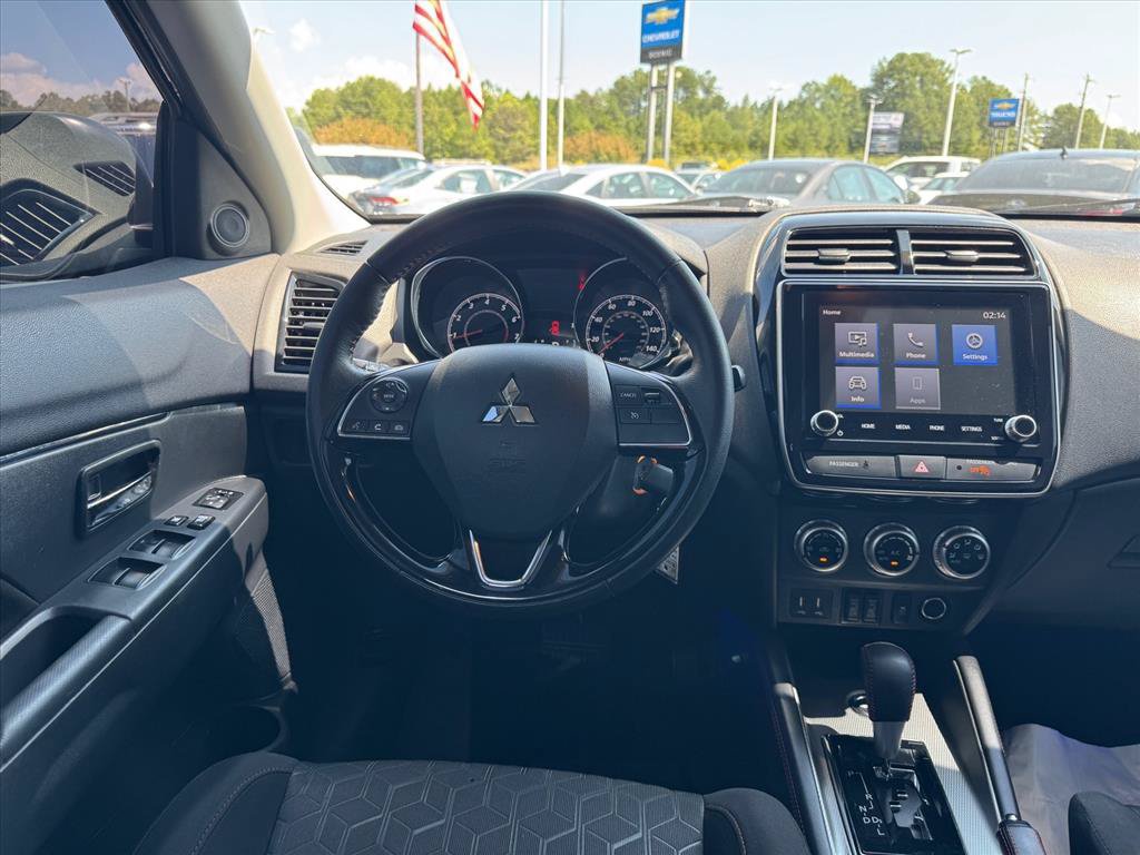 Used 2023 Mitsubishi Outlander Sport LE AWD/4WD image 12