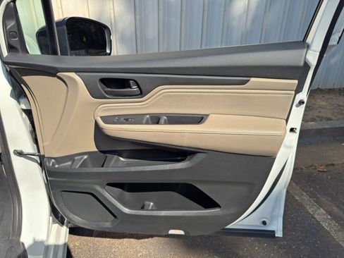Used 2020 Honda Odyssey Touring image 46