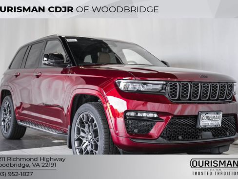 New 2025 Jeep Grand Cherokee Summit image 1