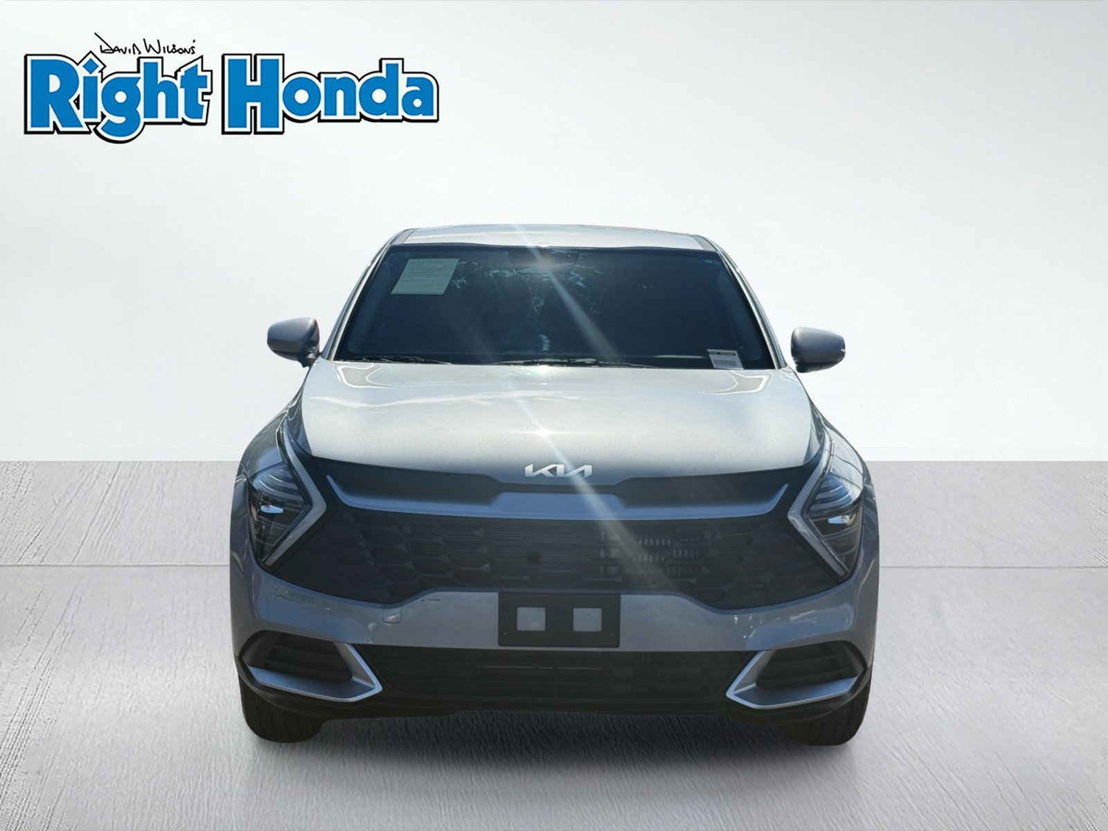 Used 2025 Kia Sportage LX FWD image 5