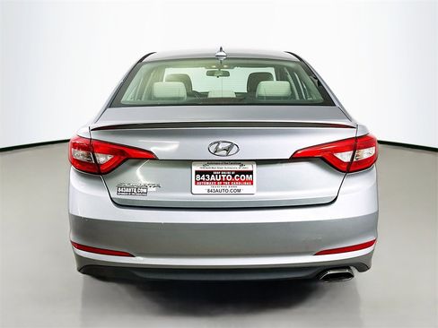 Used 2015 Hyundai Sonata SE image 31