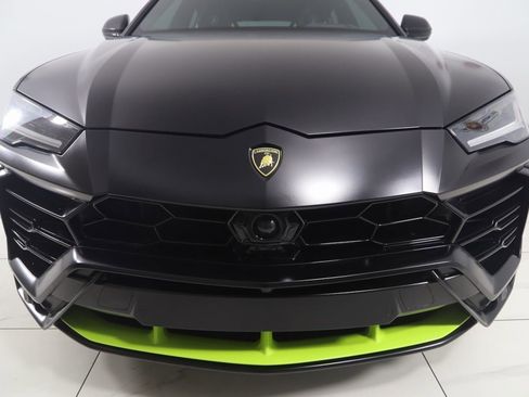 Used 2022 Lamborghini Urus image 72