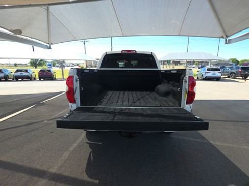 Used 2019 Toyota Tundra Platinum AWD/4WD image 30