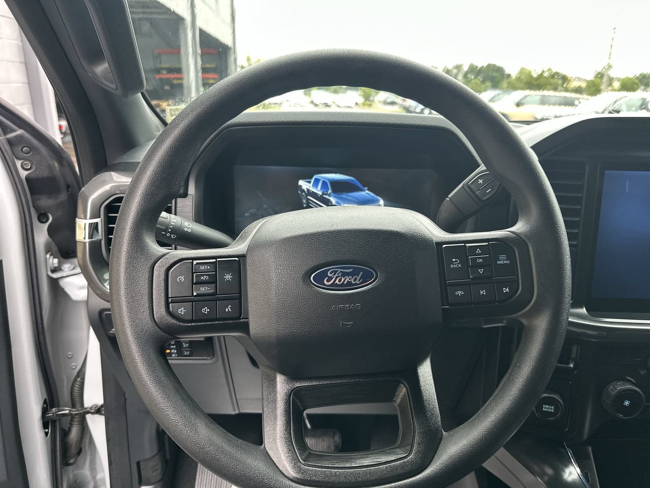 Used 2025 Ford F150 STX RWD image 5