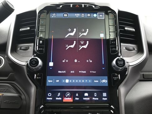 Used 2023 RAM 2500 Big Horn w/ Level B Equipment Group image 31