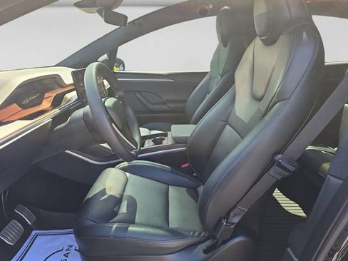 Used 2024 Tesla Model X AWD/4WD image 10