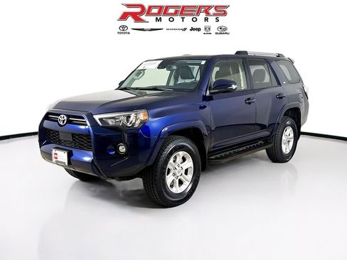 Certified 2021 Toyota 4Runner SR5 Premium AWD/4WD image 8