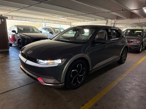 Certified 2024 Hyundai Ioniq 5 Limited RWD image 1