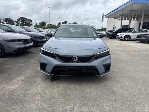 Used 2024 Honda Civic Sport image 2