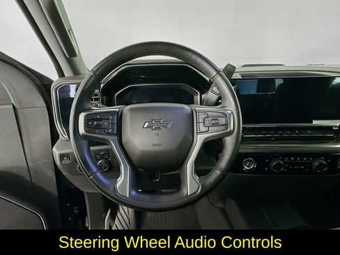 Used 2023 Chevrolet Silverado 1500 LT Trail Boss AWD/4WD image 16
