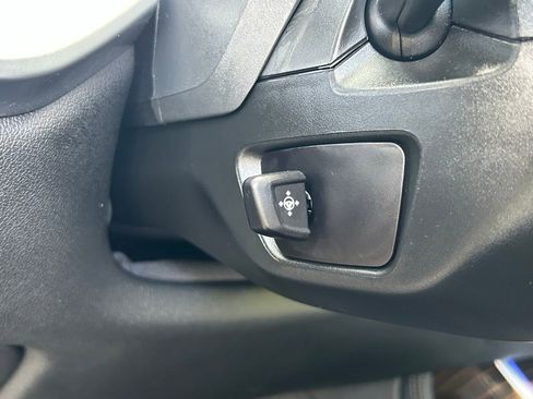 Used 2024 BMW X7 xDrive40i image 52