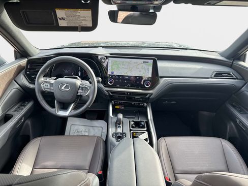 Used 2026 Lexus TX 350 AWD w/ Technology Package image 16