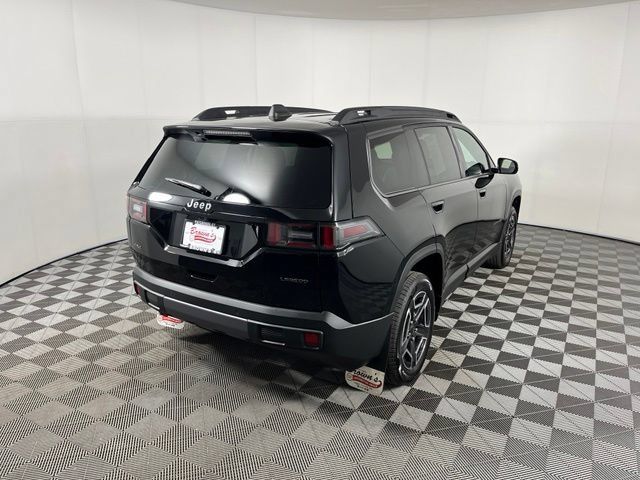 Used 2026 Jeep Cherokee Laredo AWD/4WD image 7