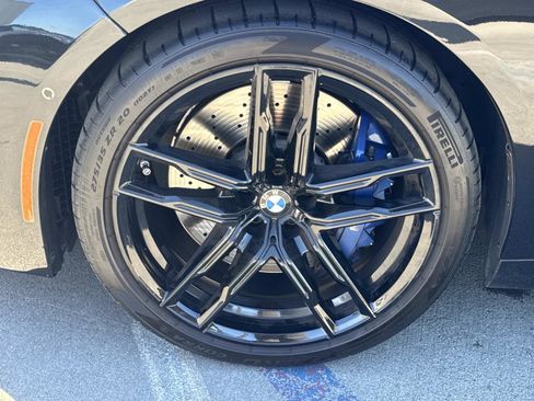 Used 2020 BMW M8 Coupe image 5