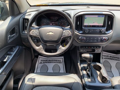Used 2019 Chevrolet Colorado Z71 w/ Z71 Midnight Edition AWD/4WD image 28