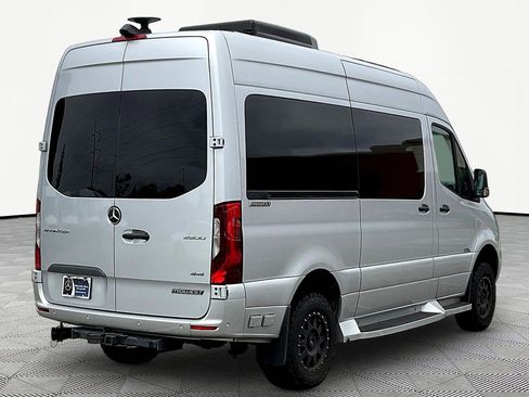 Used 2022 Mercedes-Benz Sprinter 2500 image 6