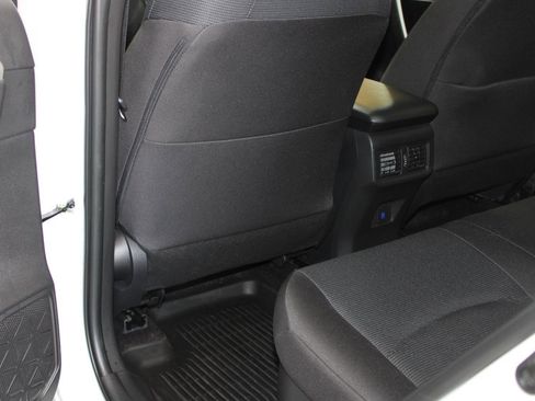 Used 2025 Toyota RAV4 LE AWD/4WD image 44