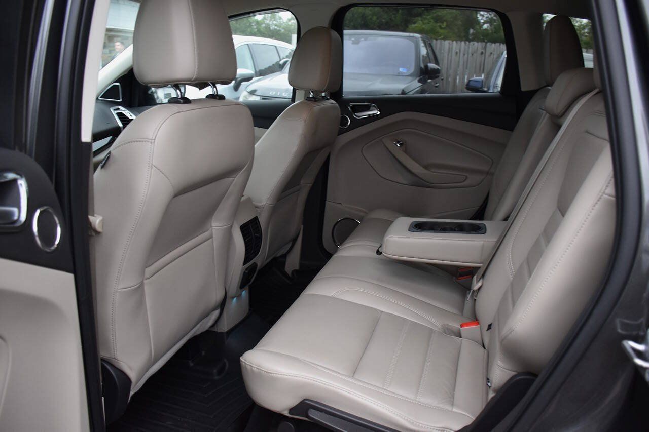Used 2017 Ford Escape Titanium FWD image 22