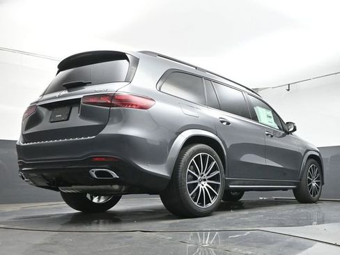 Used 2025 Mercedes-Benz GLS 450 4MATIC image 39