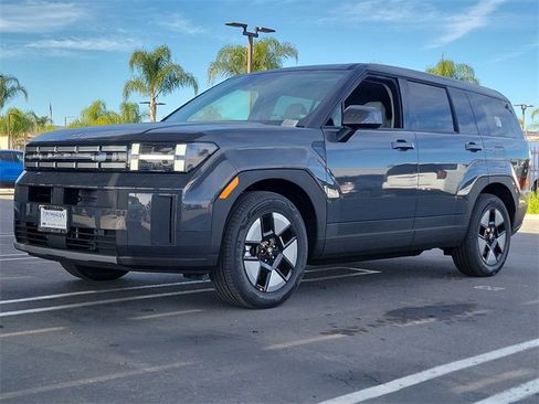 New 2026 Hyundai Santa Fe SE image 5