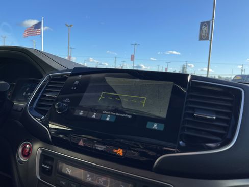 Used 2021 Honda Pilot EX-L image 25