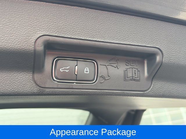 Used 2026 Ford Explorer ST-Line AWD/4WD image 9