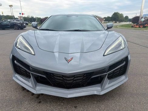 Used 2025 Chevrolet Corvette Z06 w/ Battery Protection Package RWD image 2