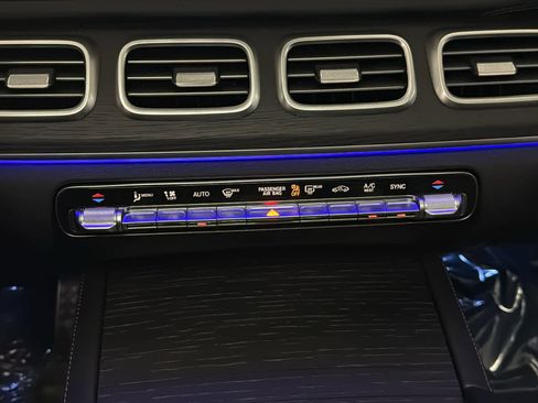 New 2025 Mercedes-Benz GLS 450 4MATIC image 23