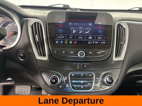 Used 2024 Chevrolet Malibu LT image 14