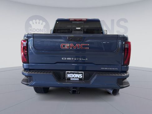 New 2026 GMC Sierra 2500 Denali w/ Denali Reserve Package AWD/4WD image 5