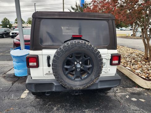Used 2021 Jeep Wrangler Unlimited Sport image 5