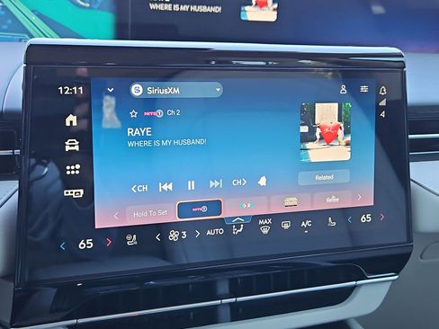New 2026 Lincoln Nautilus Premier w/ Equipment Group 102A AWD/4WD image 21
