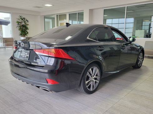 Used 2020 Lexus IS 300 image 6