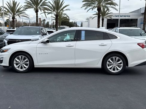 Certified 2022 Chevrolet Malibu LT w/ Leather Package image 6