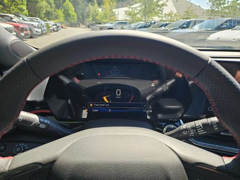 New 2026 Chevrolet Trax RS w/ Driver Confidence Package FWD image 27