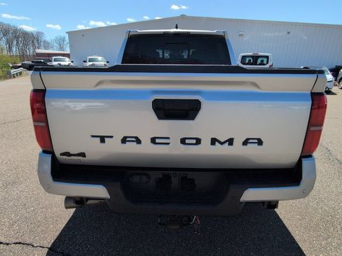 Certified 2024 Toyota Tacoma TRD Off-Road w/ TRD Off Road Upgrade Package AWD/4WD image 6