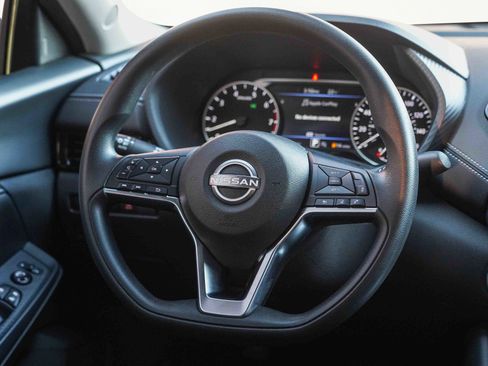 Used 2024 Nissan Sentra SV image 16