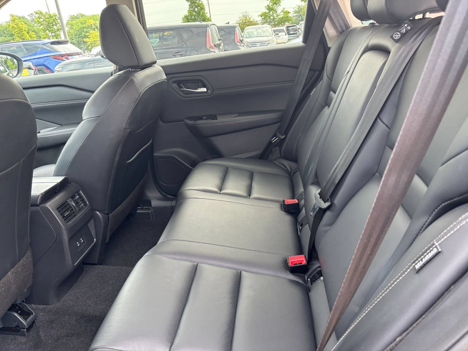 Used 2026 Nissan Rogue SL AWD/4WD image 25