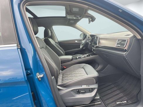 New 2026 Volkswagen Atlas SEL Premium R-Line AWD/4WD image 28